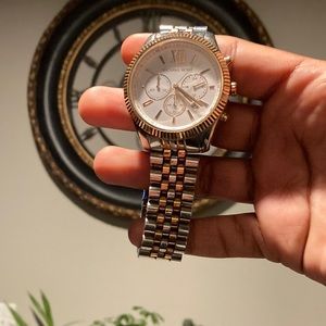 MICHAEL KORS silver and gold size 7.5